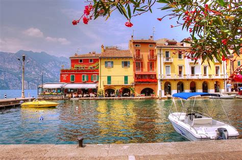 Villa Prada: Bellezza tra pascoli e Lago di Garda 